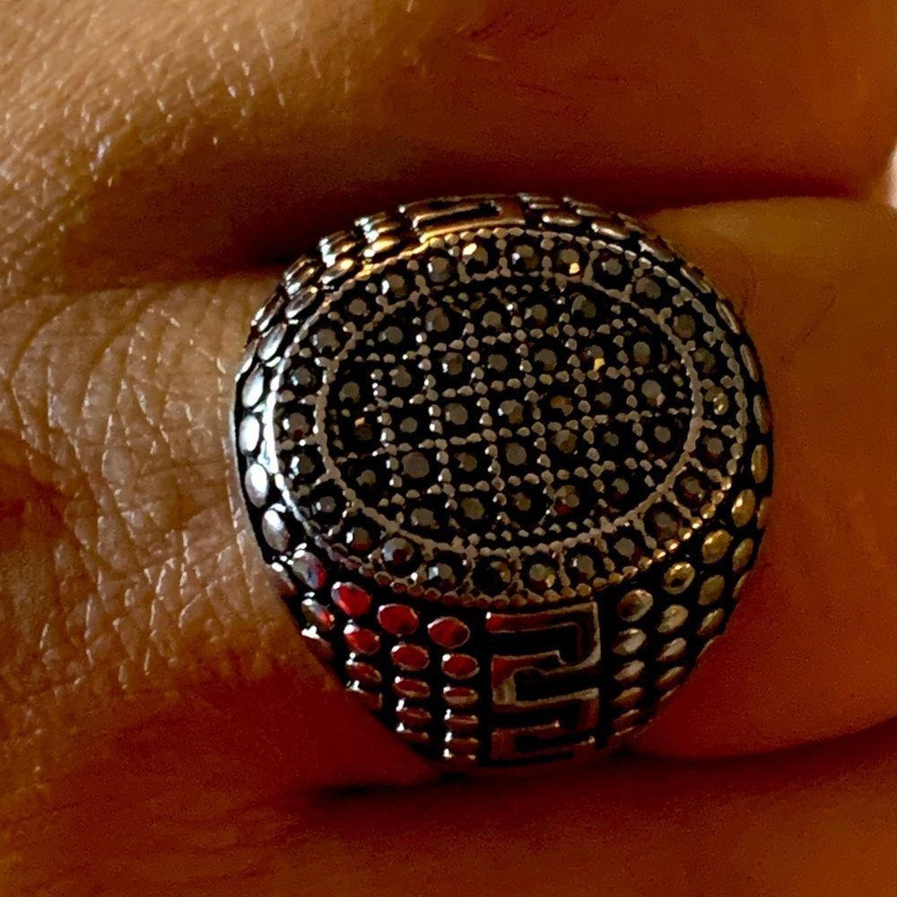 Stainless steel ring with Marcasite type accents